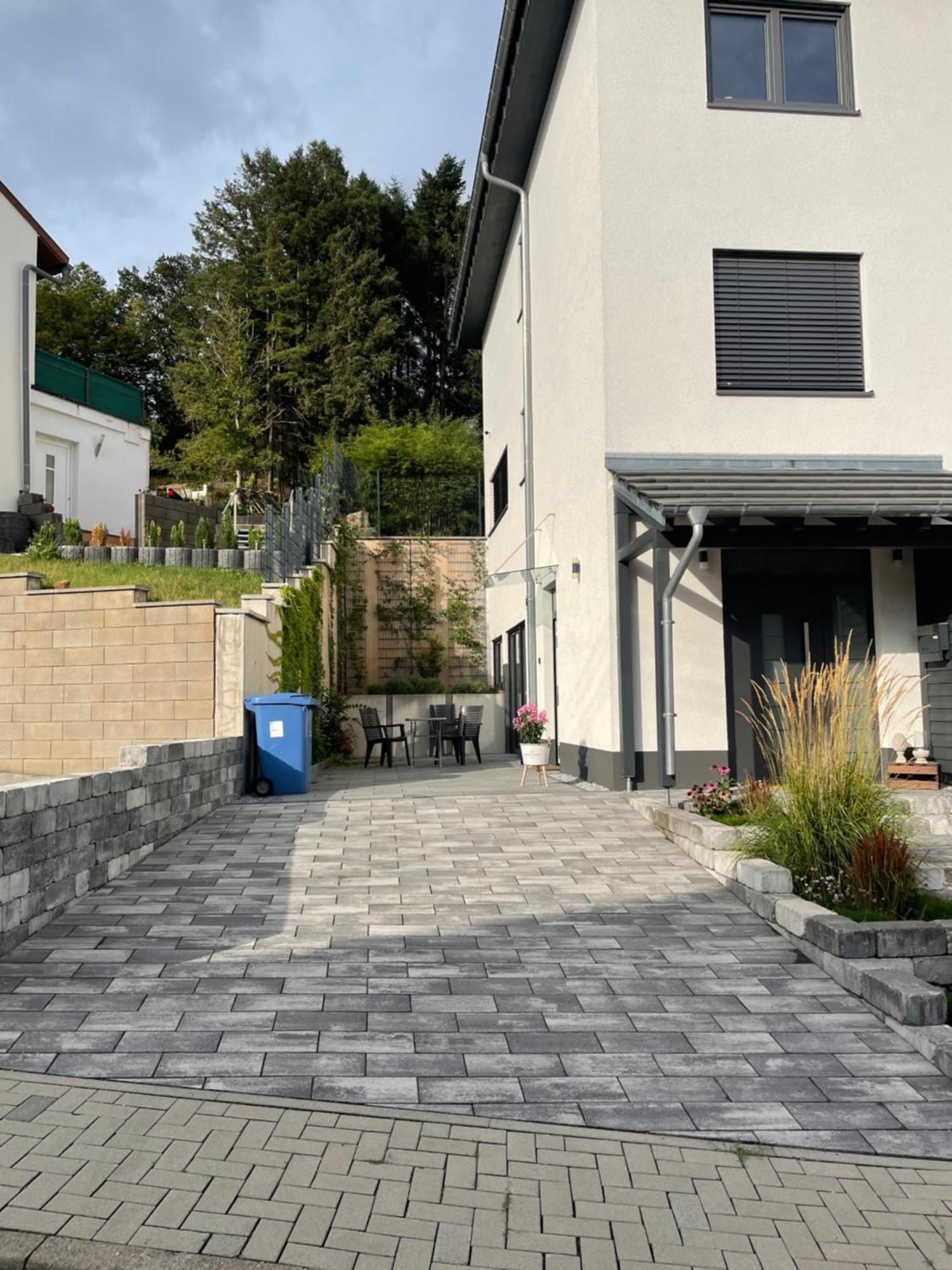 Gemuetliche, Topp Ausgestattete Ferienwohnung Bann Exterior foto